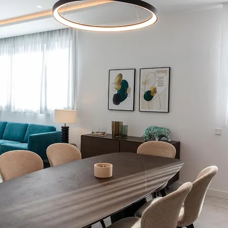 Elegant In Marbella, Sea Views, Infinity & Pool, Sauna, Gym, Spa, 5 Min To The Apartment *