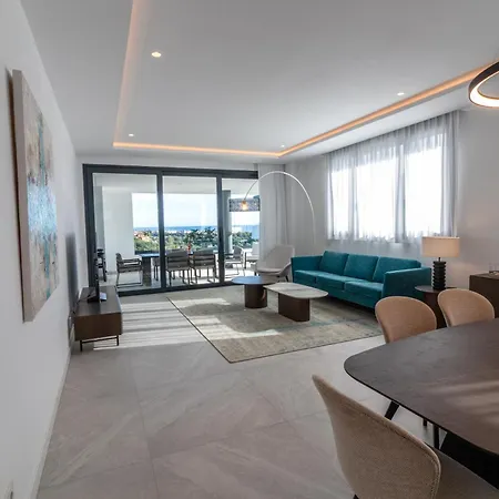 Elegant In Marbella, Sea Views, Infinity & Pool, Sauna, Gym, Spa, 5 Min To The Apartment Marbella