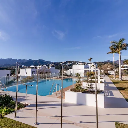 Elegant In Marbella, Sea Views, Infinity & Pool, Sauna, Gym, Spa, 5 Min To The * Marbella