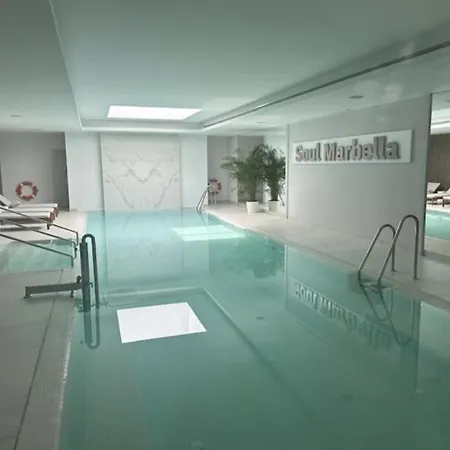 아파트 Elegant In Marbella, Sea Views, Infinity & Pool, Sauna, Gym, Spa, 5 Min To The *