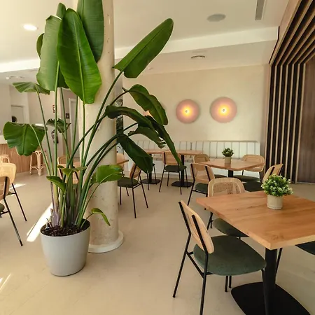 Elegant In Marbella, Sea Views, Infinity & Pool, Sauna, Gym, Spa, 5 Min To The Marbella