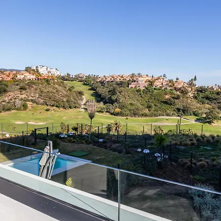Elegant In Marbella, Sea Views, Infinity & Pool, Sauna, Gym, Spa, 5 Min To The Apartment Marbella